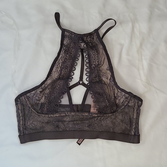 BUY 1 GET 1 FREE VICTORIA SECRET VERY SEXY BRA - Picture 2 of 13